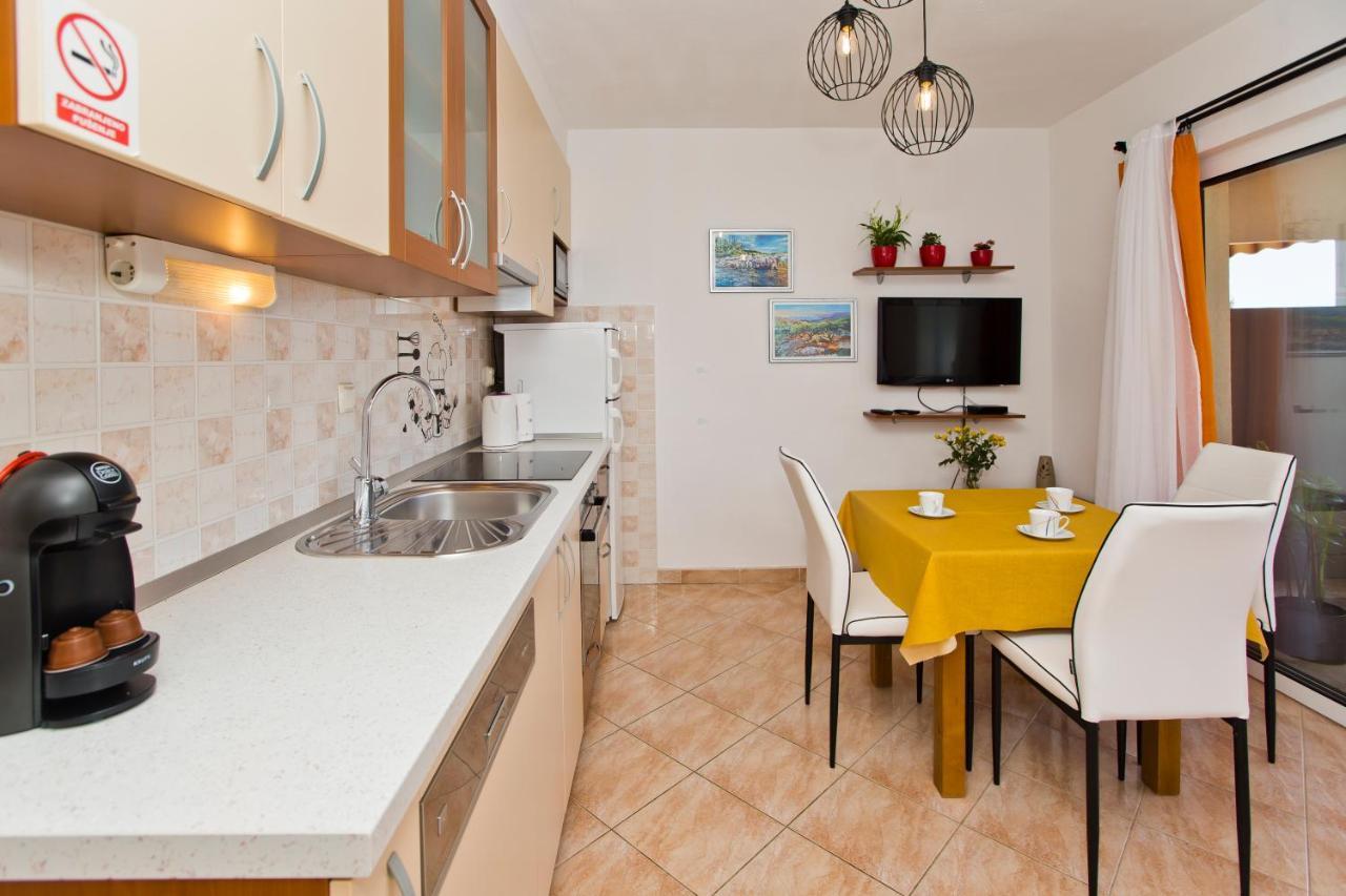 Apartment Zara Hvar Town Eksteriør billede